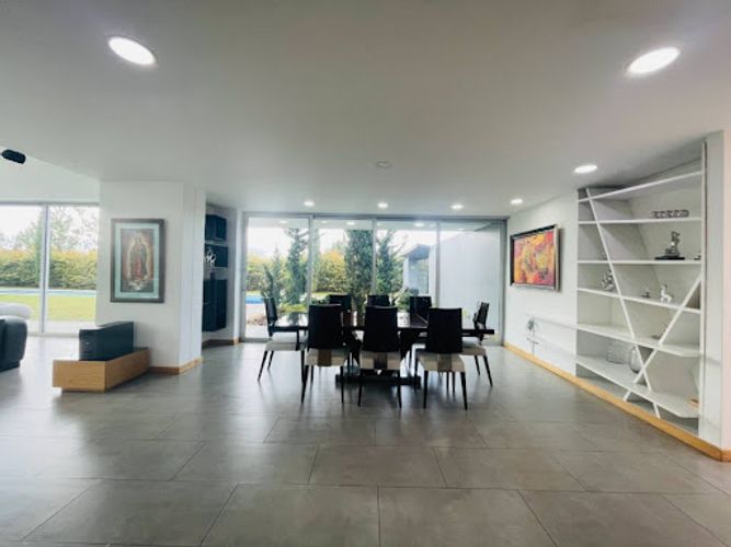 Casa de 5 alcobas en arriendo en El Carmen, El Retiro, 600 m² · foto 6 de 24