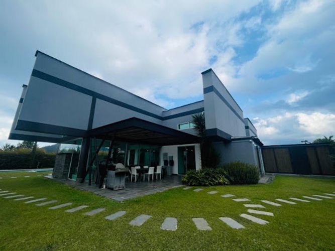 Casa de 5 alcobas en arriendo en El Carmen, El Retiro, 600 m² · foto 10 de 24