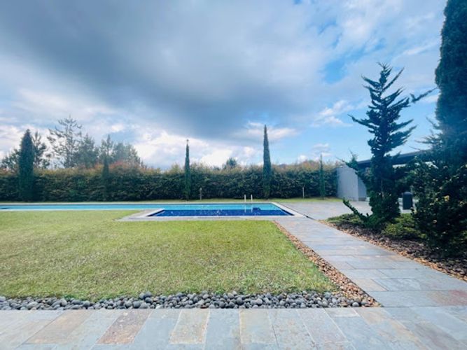 Casa de 5 alcobas en arriendo en El Carmen, El Retiro, 600 m² · foto 11 de 24