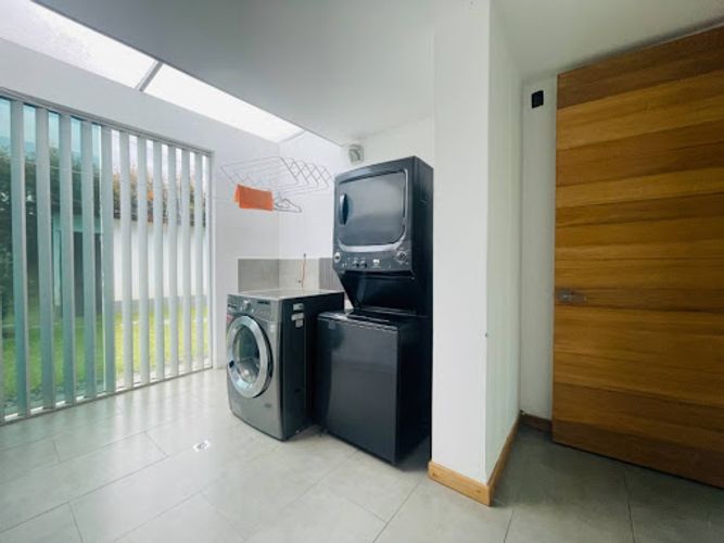Casa de 5 alcobas en arriendo en El Carmen, El Retiro, 600 m² · foto 12 de 24