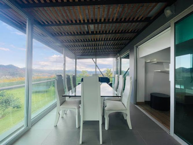 Casa de 5 alcobas en arriendo en El Carmen, El Retiro, 600 m² · foto 19 de 24