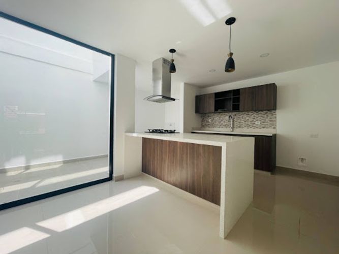 Casa de 3 alcobas en venta en San Nicolas, La Ceja, 150 m² · foto 6 de 24