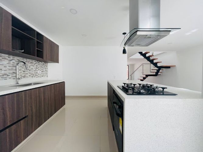 Casa de 3 alcobas en venta en San Nicolas, La Ceja, 150 m² · foto 13 de 24