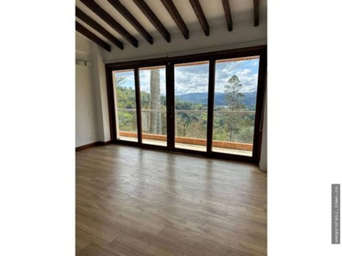 Casa de 5 alcobas en venta en El Carmen, El Retiro, 750 m² · foto 8 de 12