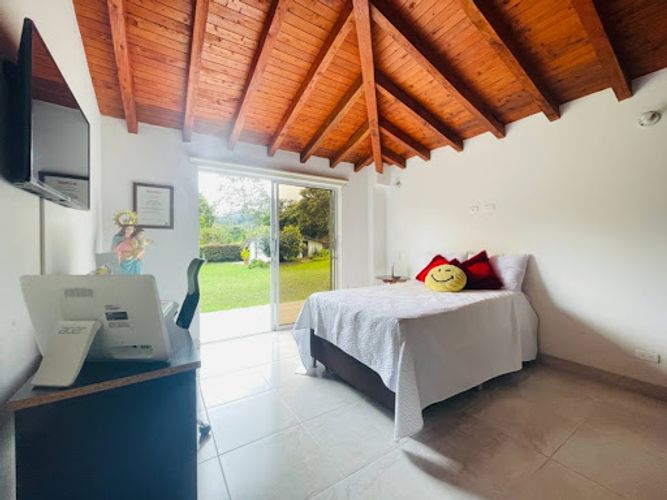 Finca en venta en San Nicolas, La Ceja, 200 m² · foto 22 de 24