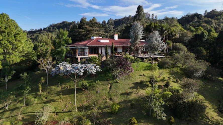 Casa de 3 alcobas en venta en El Carmen, El Retiro, 600 m² · foto 2 de 24