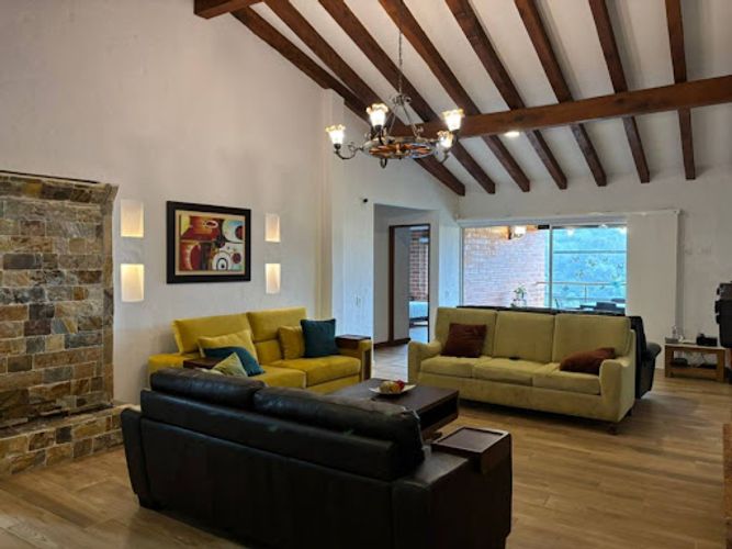 Casa de 4 alcobas en venta en El Carmen De Viboral, El Carmen de Viboral, 320 m² · foto 4 de 20