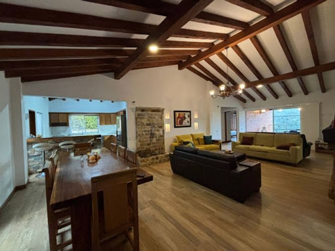Casa de 4 alcobas en venta en El Carmen De Viboral, El Carmen de Viboral, 320 m² · foto 5 de 20