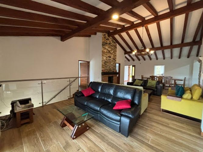 Casa de 4 alcobas en venta en El Carmen De Viboral, El Carmen de Viboral, 320 m² · foto 8 de 20