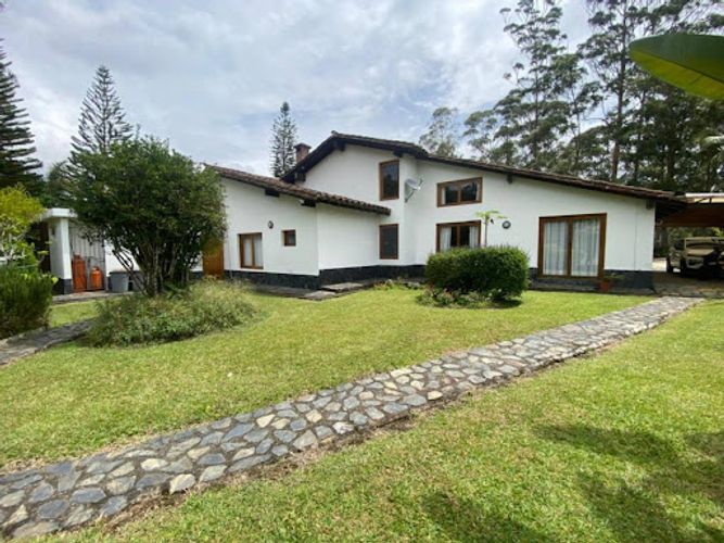Finca en venta en San Nicolas, La Ceja, 400 m² · foto 2 de 24