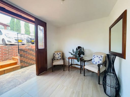 Casa de 6 alcobas en venta en El Carmen De Viboral, El Carmen de Viboral, 450 m² · foto 7 de 24