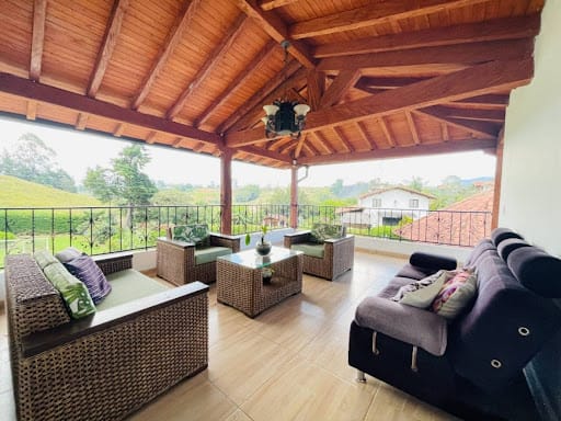 Casa de 6 alcobas en venta en El Carmen De Viboral, El Carmen de Viboral, 450 m² · foto 22 de 24