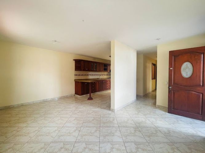 Casa de 5 alcobas en venta en San Nicolas, La Ceja, 170 m² · foto 6 de 24