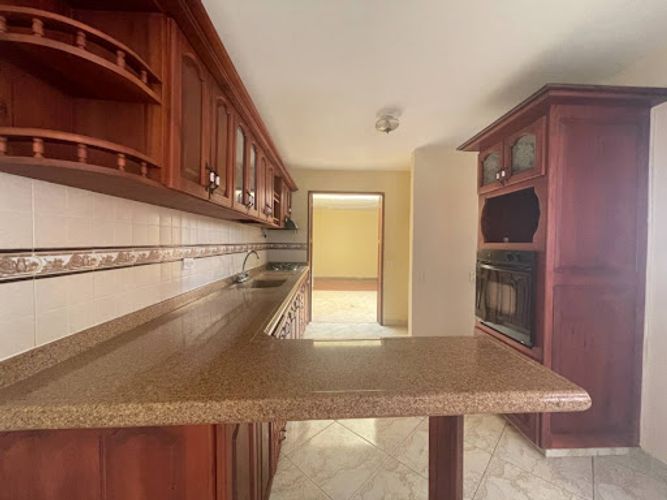 Casa de 5 alcobas en venta en San Nicolas, La Ceja, 170 m² · foto 9 de 24