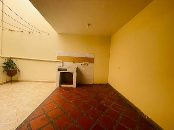Casa de 5 alcobas en venta en San Nicolas, La Ceja, 170 m² · foto 12 de 24