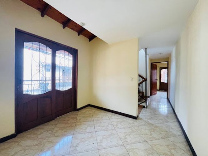 Casa de 5 alcobas en venta en San Nicolas, La Ceja, 170 m² · foto 18 de 24
