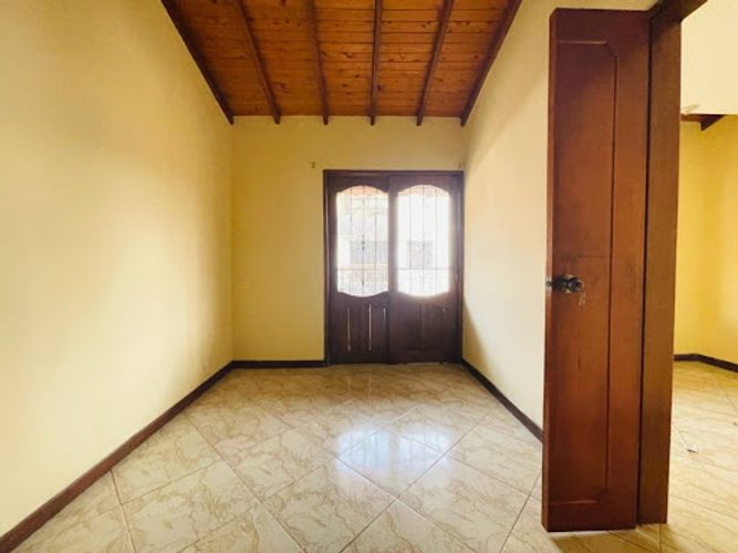 Casa de 5 alcobas en venta en San Nicolas, La Ceja, 170 m² · foto 21 de 24