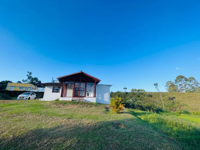 Lote en venta en San Nicolas, La Ceja, 150 m² · foto 2 de 12