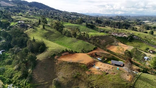Lote en venta en San Nicolas, La Ceja, 5000 m² · foto 4 de 9