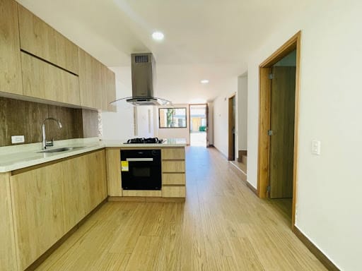 Casa de 4 alcobas en venta en San Nicolas, La Ceja, 150 m² · foto 4 de 24