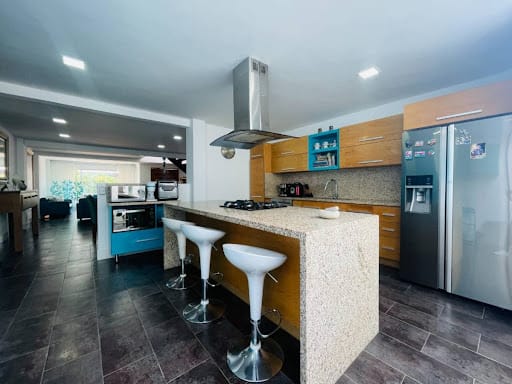 Casa de 4 alcobas en venta en San Nicolas, La Ceja, 389 m² · foto 5 de 24