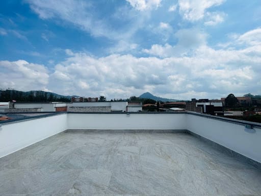 Casa de 4 alcobas en venta en San Nicolas, La Ceja, 389 m² · foto 22 de 24