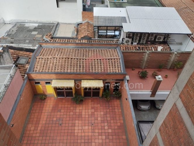 Apartamento de 3 alcobas en arriendo en Los Colores, Medellín, 89 m² · foto 19 de 21