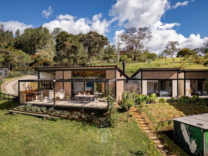 Casa de 3 alcobas en venta en El Carmen, El Retiro, 300 m² · foto 23 de 24