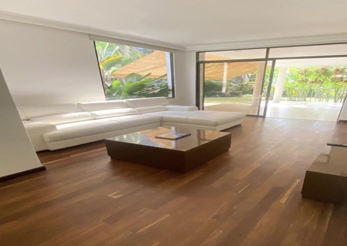 Casa de 5 alcobas en venta en Los Balsos, Medellín, 640 m² · foto 8 de 8