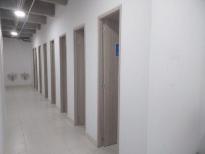 Bodega en arriendo en Camparola, Itagüí, 1000 m² · foto 12 de 15