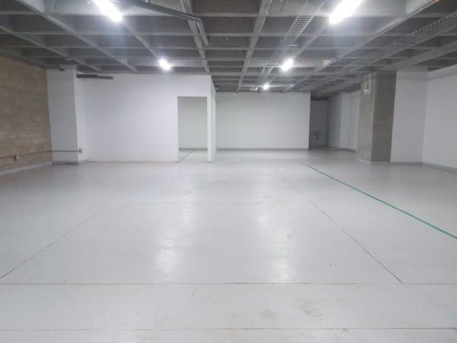 Bodega en arriendo en Camparola, Itagüí, 1000 m² · foto 9 de 15