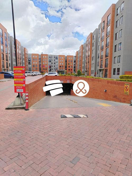 Apartamento de 3 alcobas en venta en San Pedro, Madrid, 50 m² · foto 23 de 24