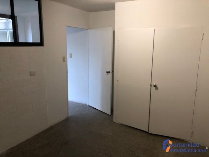 Apartamento en venta en Manrique Central, Medellín · foto 19 de 24