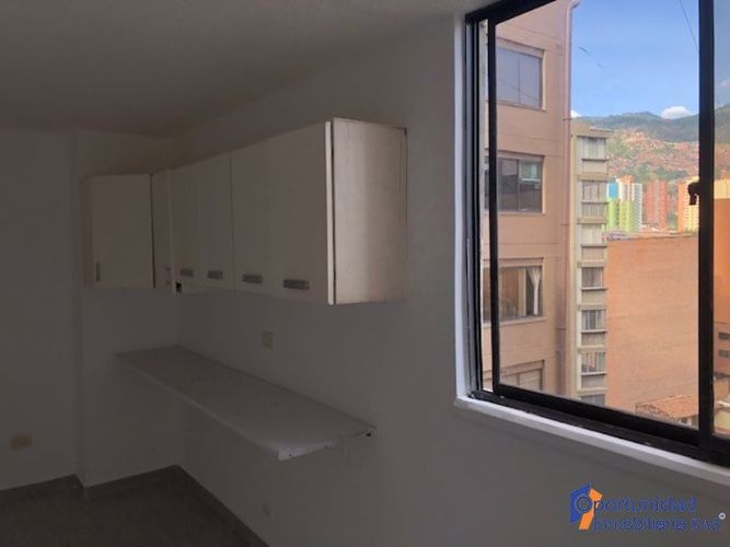 Apartamento en venta en Manrique Central, Medellín · foto 21 de 24