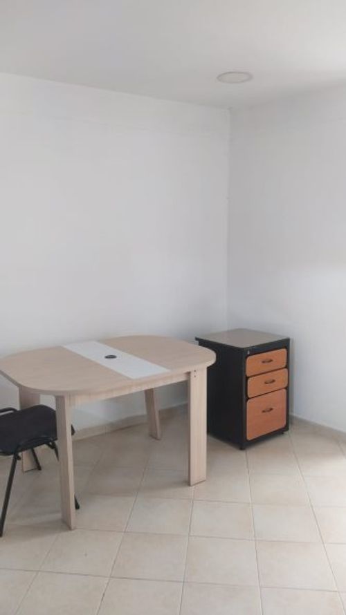 Oficina en arriendo en Suramericana, Medellín, 28 m² · foto 6 de 10