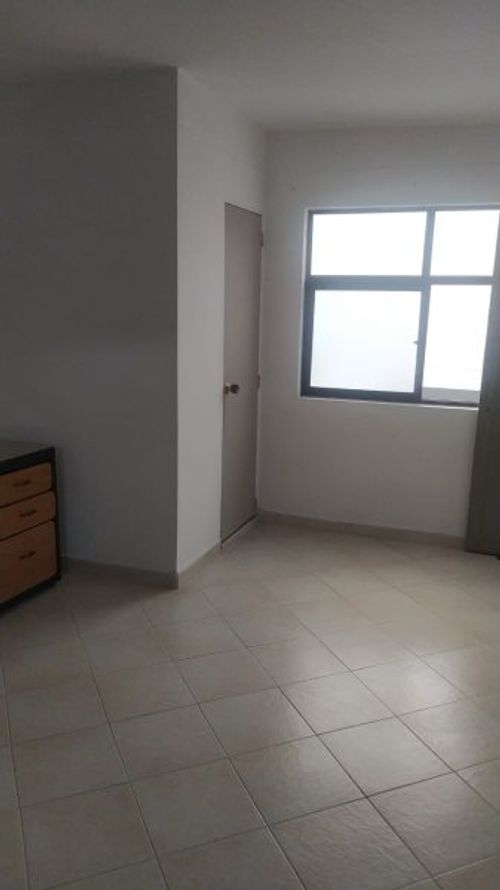 Oficina en arriendo en Suramericana, Medellín, 28 m² · foto 9 de 10