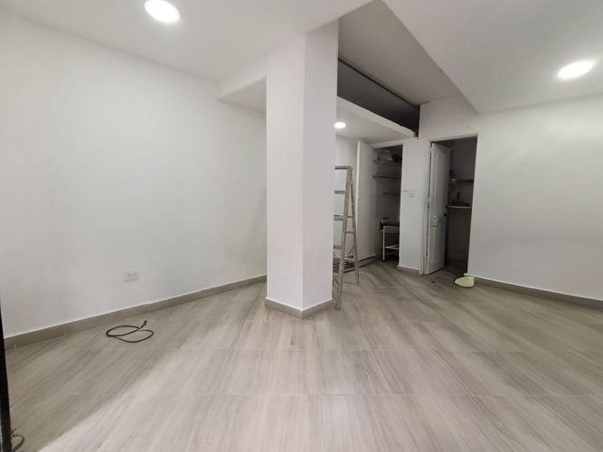 Local en arriendo en Calle Larga, Sabaneta, 16 m² · foto 4 de 10