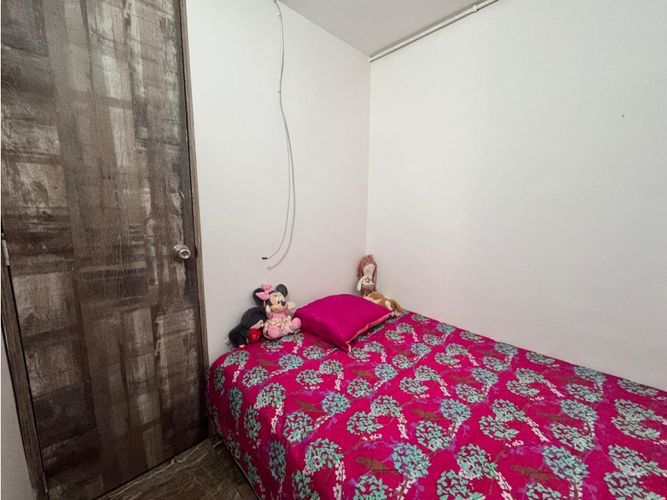 Casa de 4 alcobas en venta en La Florida, Sabaneta, 220 m² · foto 11 de 18
