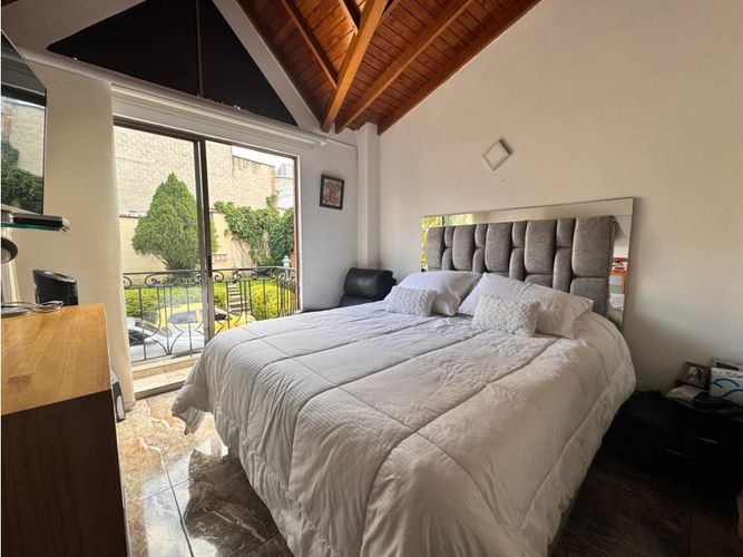 Casa de 4 alcobas en venta en La Florida, Sabaneta, 220 m² · foto 12 de 18