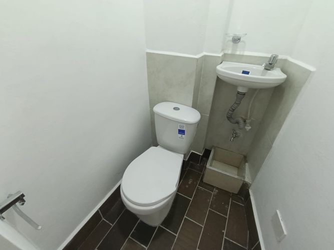 Local en arriendo en Calle Larga, Sabaneta, 9 m² · foto 10 de 10