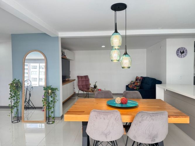 Apartamento de 3 alcobas en venta en Camparola, Itagüí, 88 m² · foto 4 de 16