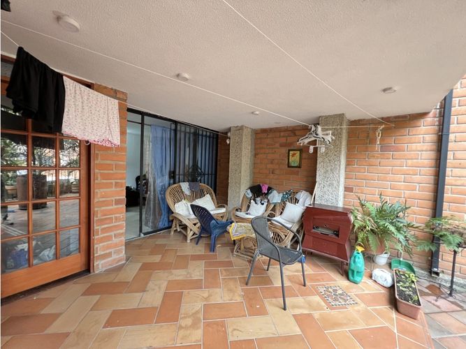 Casa de 4 alcobas en venta en La Sebastiana, Envigado, 300 m² · foto 7 de 24