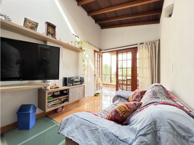 Casa de 4 alcobas en venta en La Sebastiana, Envigado, 300 m² · foto 12 de 24