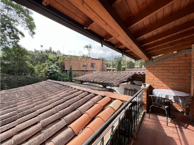 Casa de 4 alcobas en venta en La Sebastiana, Envigado, 300 m² · foto 23 de 24