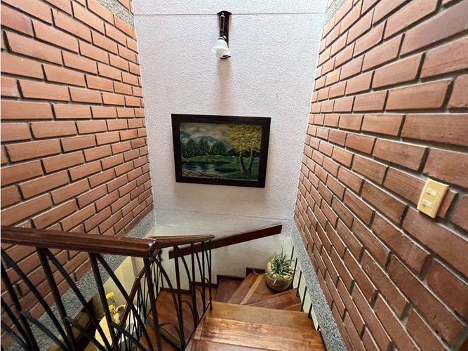 Casa de 4 alcobas en venta en La Sebastiana, Envigado, 300 m² · foto 24 de 24