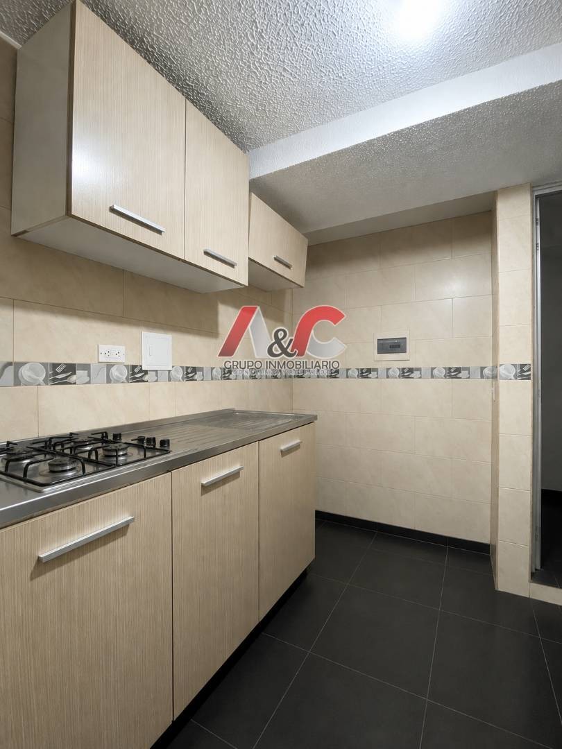 Apartamento en venta en Ub Alicante, Mosquera · foto 2 de 10
