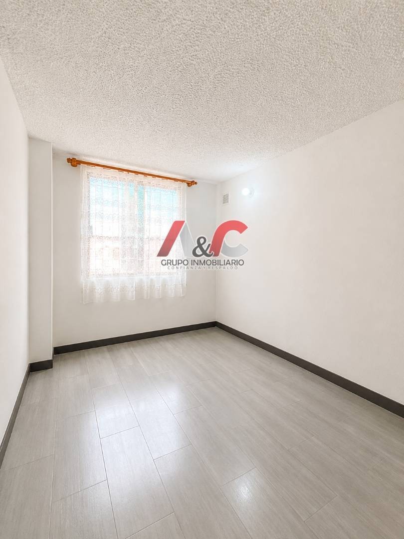 Apartamento en venta en Ub Alicante, Mosquera · foto 5 de 10