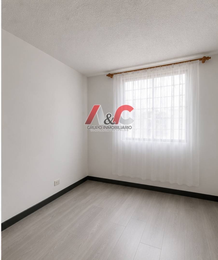 Apartamento en venta en Ub Alicante, Mosquera · foto 7 de 10
