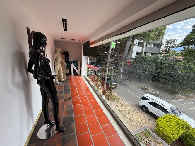 Local en arriendo en Patio Bonito, Medellín, 249 m² · foto 3 de 20