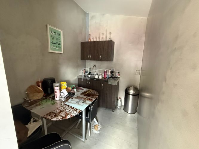 Local en arriendo en Patio Bonito, Medellín, 249 m² · foto 11 de 20